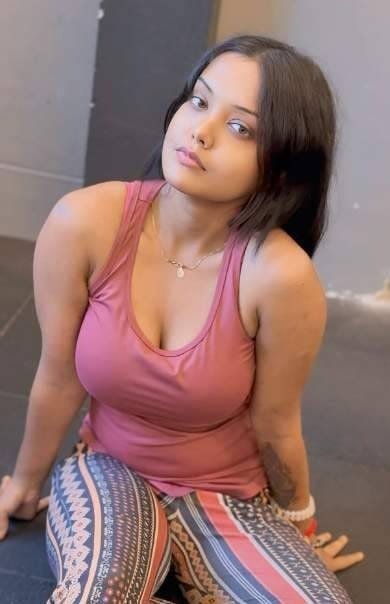 मुँह मे लडं लेगी💋 भरपूर🍺 मज़ा देगी📍 हर तरह🍺 से चोदने🦖 photo 3