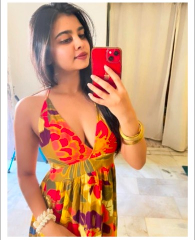 Welcome to CashGirls the only place where you can hire the sexies in Colva