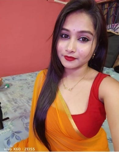 मुँह मे लडं लेगी💋 भरपूर🍺 मज़ा देगी📍 हर तरह🍺 से चोदने🦖 Komal Patel  in Saswad
