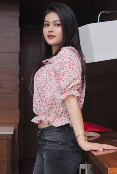 MUNIRKA HIGH PROFILE VIP  GIRL AVAILABLE FULL CERTIFIED SERVICE photo 2