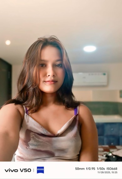 low rate safe and secure high profile call girl available photo 4