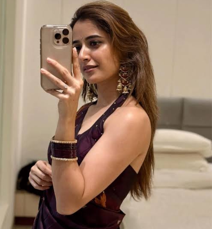 MY SELF Manvi 🆑𝙏𝙧𝙪𝙨𝙩𝙚𝙙 GIRLS AUNTY OUT-INCALL SRVC 24HR AVL A in Haora