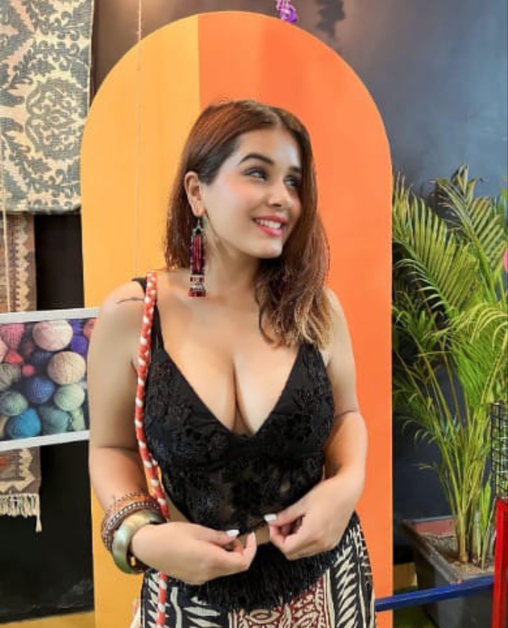 Aizwl LOW PRICE COLLEGE GIRLS HOUSEWIFE MODEL AVAILABLE INDEPENDENT  in Aizawl