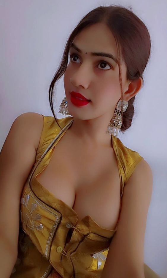 Khana escort service  in Khanna