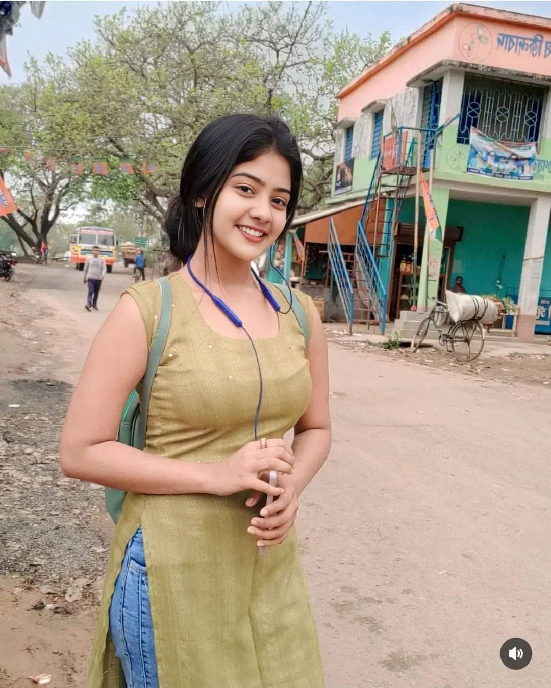 Bhuvneshwar kajal Gupta call me  photo 2