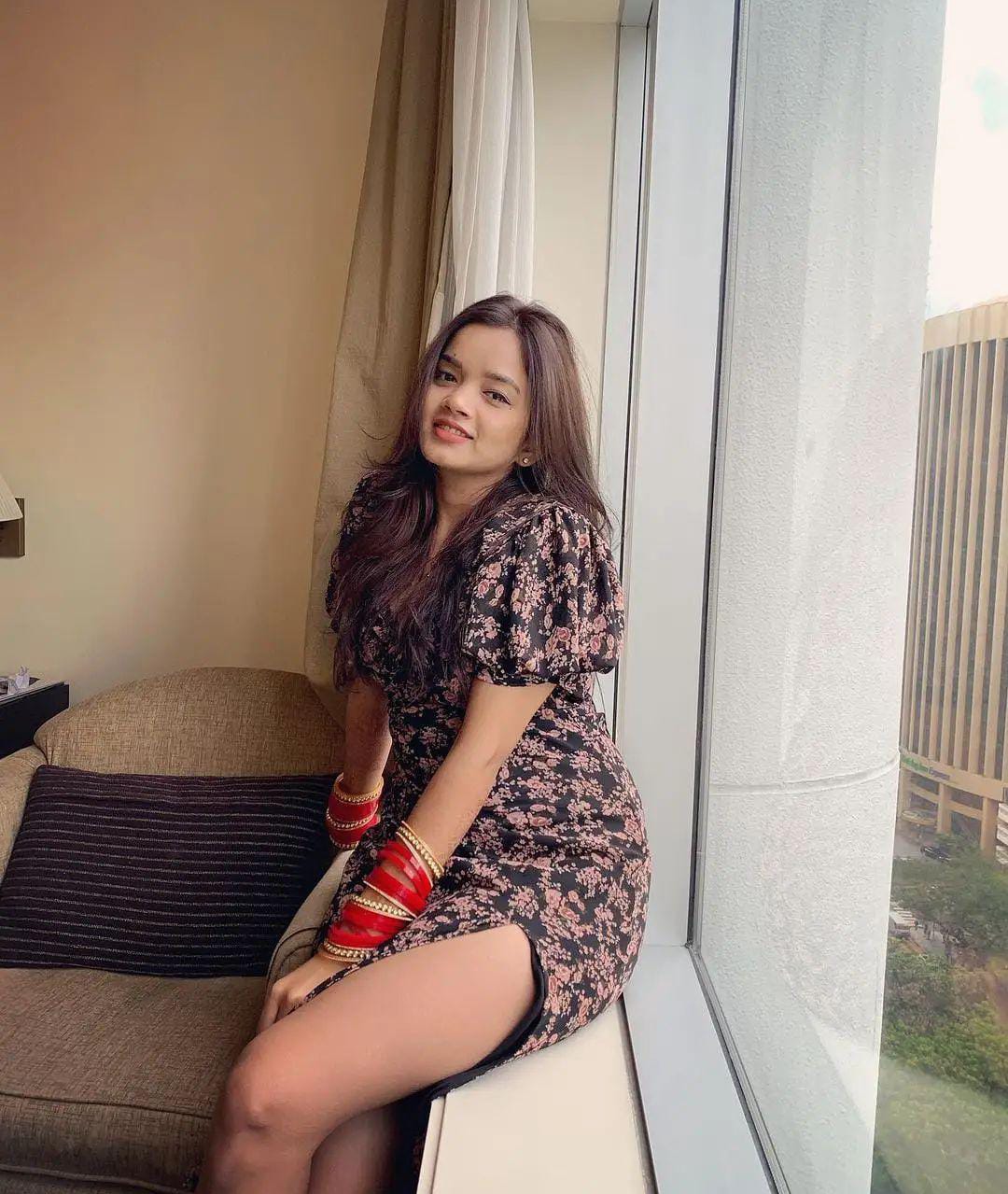 Cash PAYMENT HIGH PROFILE CALL GIRLS MODEL ESCORT GENUINE photo 2