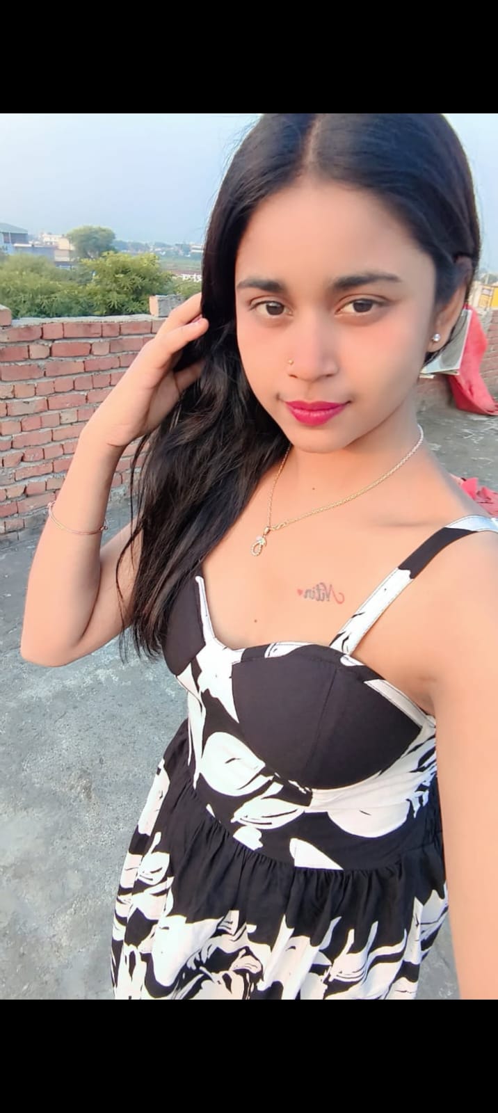 1 hr   :-   1000  2 hr   :-   1500  3 hr    :-   2000  Full day :-  35 photo 3