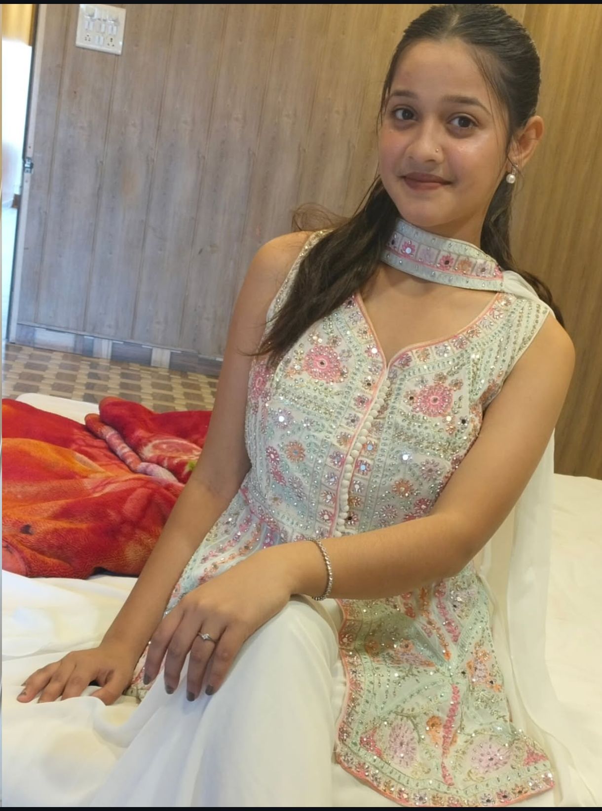 NELLORE ARE YOU LOOKING FOR HOT AND GOOD LOOKING GIRL 👇❤️ MSG HERE photo 2
