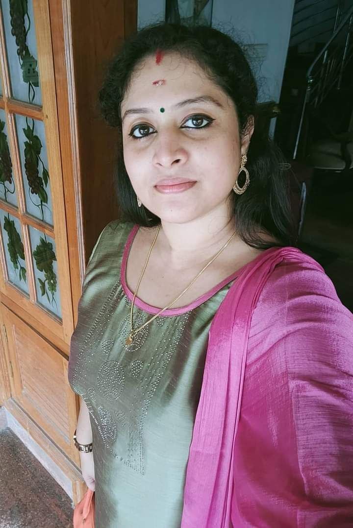 High profile girls available  in Virudhunagar