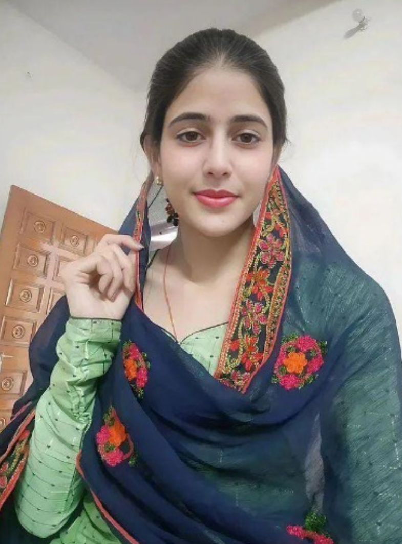 Mohi Sharma call girl 24x7 Available VIP escort service 🤩😍🥰 photo 2