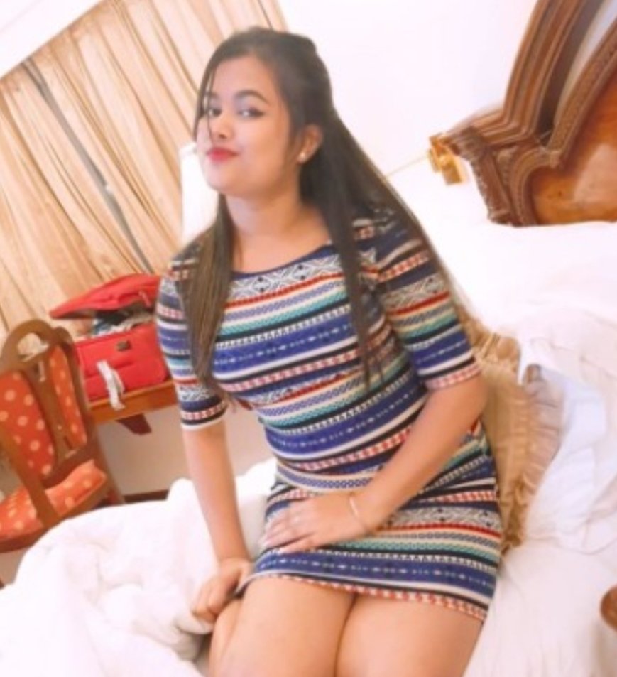 Local college girl housewife all available only genuine person call an photo 2