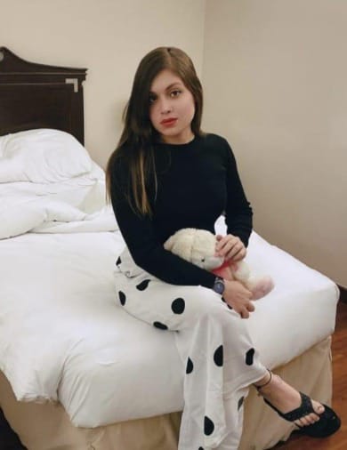 Neha🏨best VIP high profile call girls ✨ service 24×7 available ⭐ in Breach Candy 