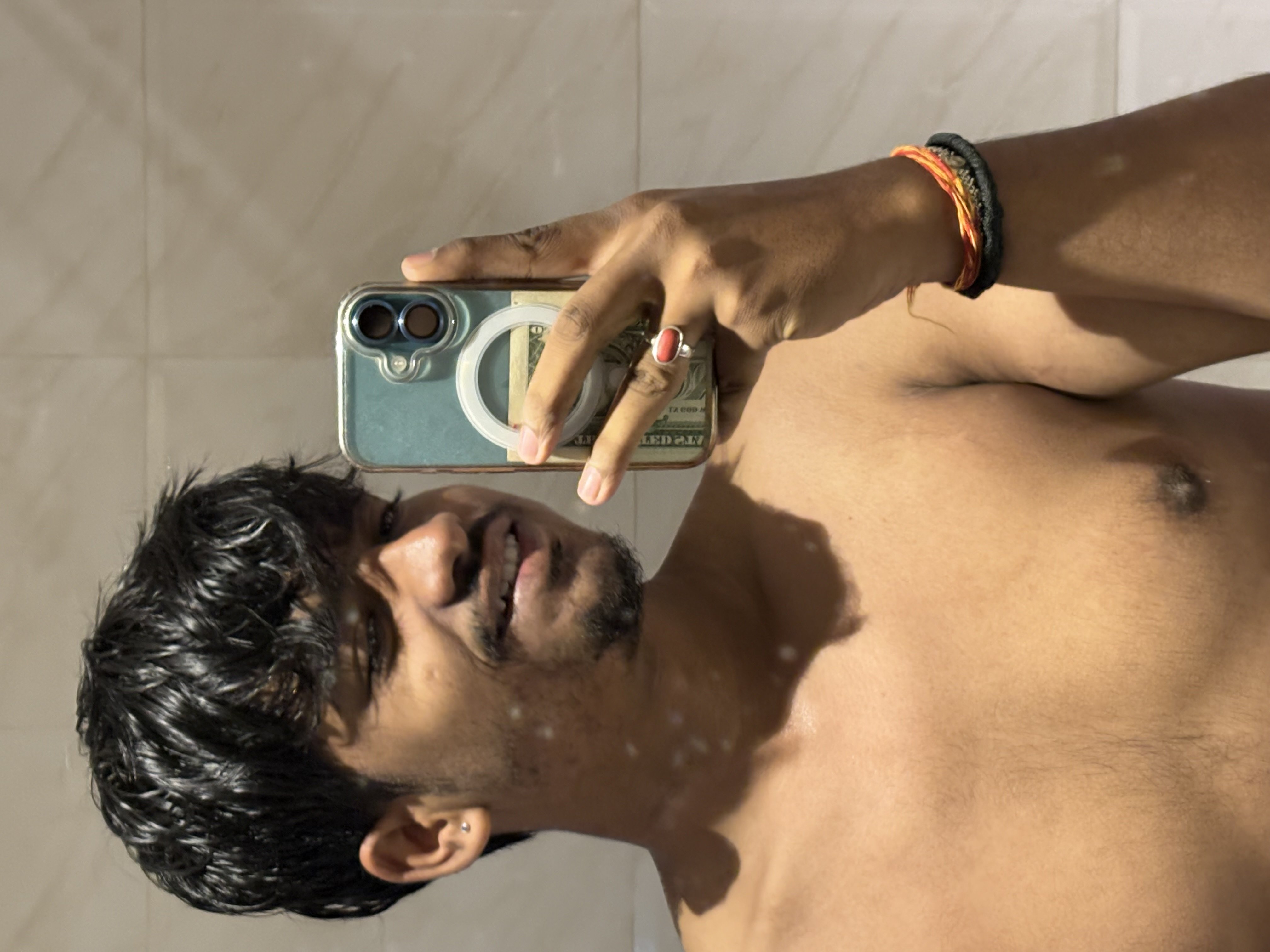 Gigolo , playboy , full service photo 4