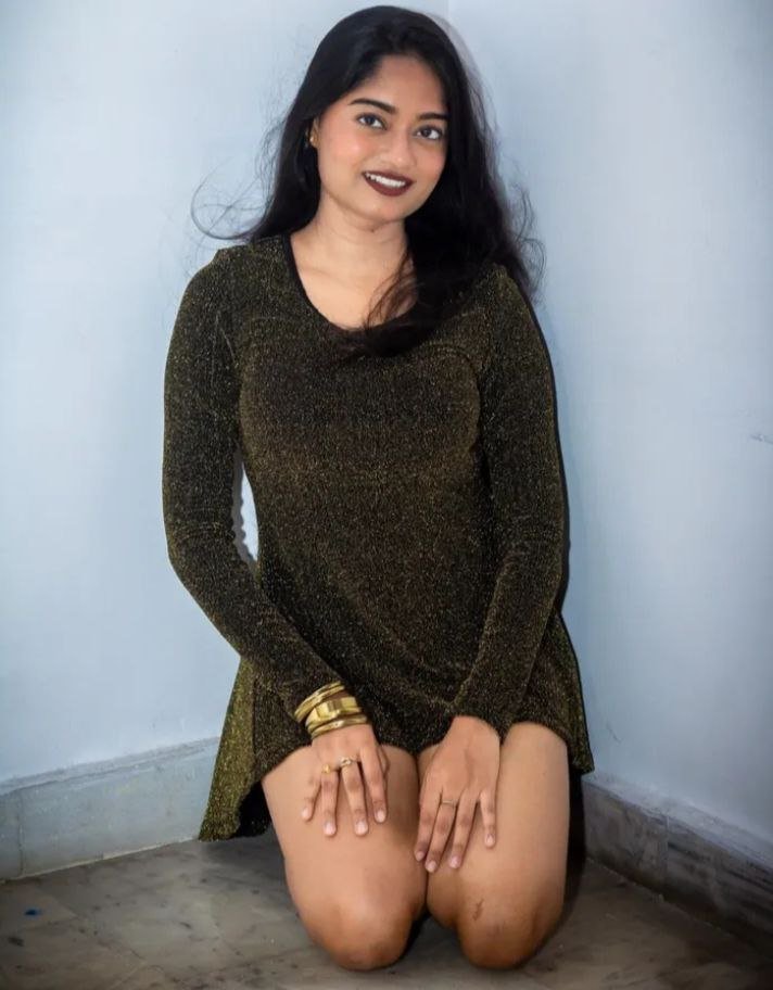 Gulmarg hot model sexy service call us anytime for better satisfaction photo 2