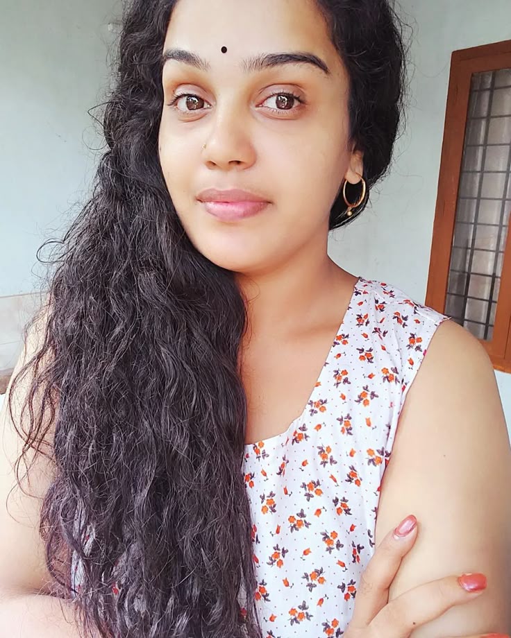 🎀🎀En kitta Beautiful Tamil college girls, aunty, ellam available rhh photo 3