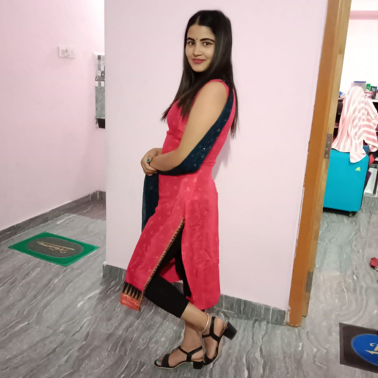 LOW PRICE INDEPENDENT BEST GENUINE SERVICE UNLIMITED SHOTS FULL SERV- in Juhu 