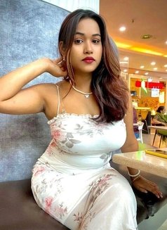 High Profile Escort Call girls Hotel and Home service Available Mumbai photo 1