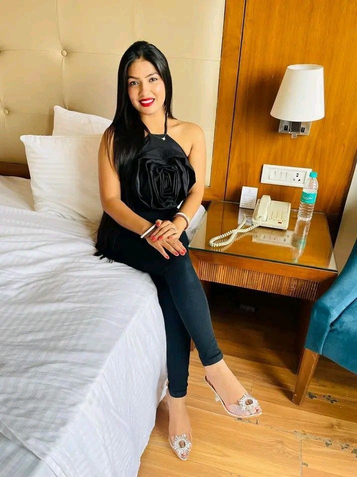 Deoria 100% genuine sexy VIP call girls service photo 2