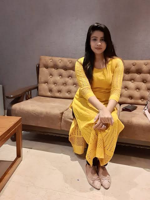 Nadiad Low price 100% VIP genuine call girl service in Nadiad
