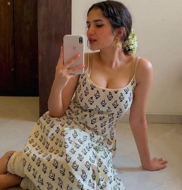 Kochi    AFFORDABLE CHEAPEST RATE SAFE CALL GIRL SERVICE photo 2