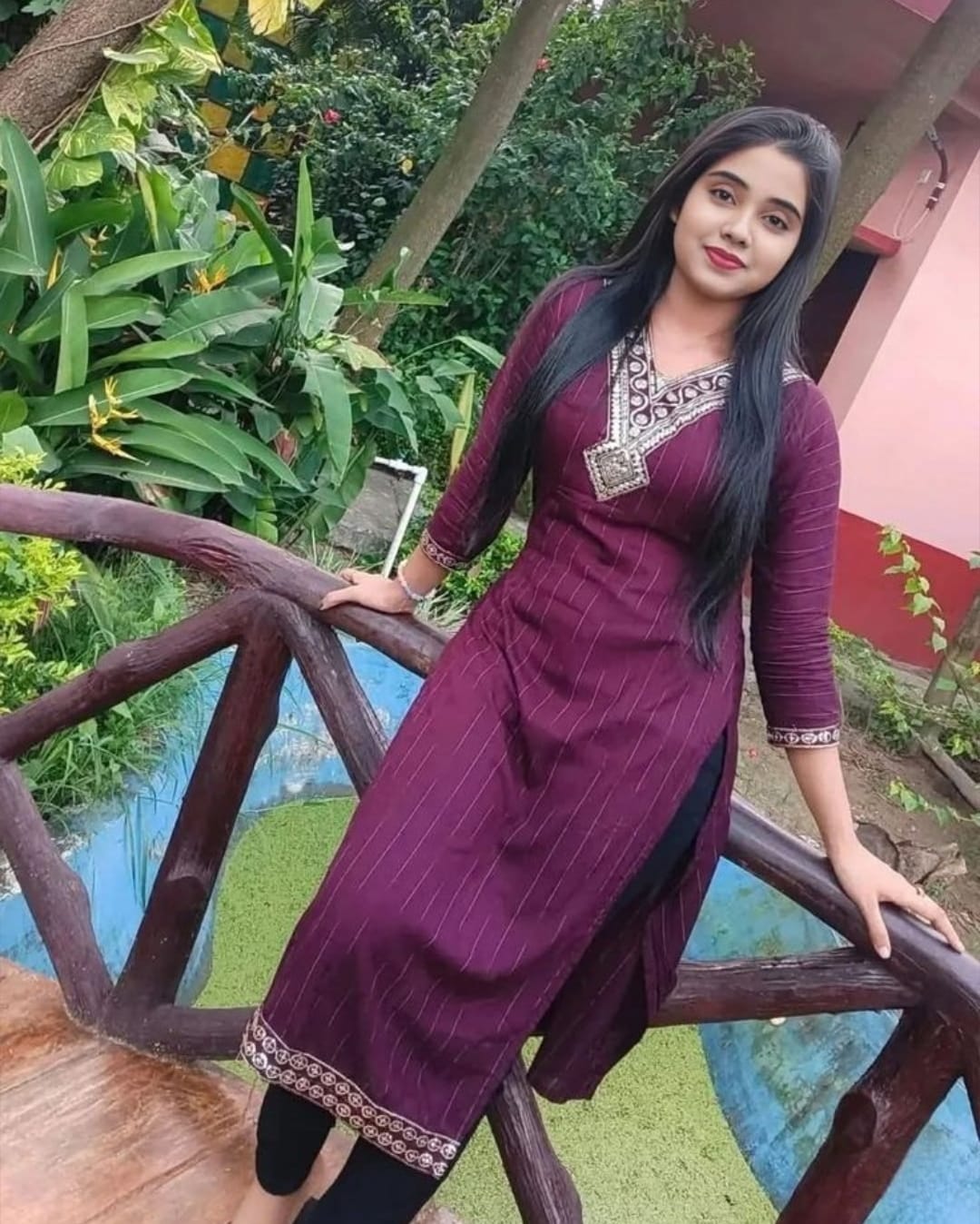Bijnor low price college girl bhabhi aunty all type available photo 2