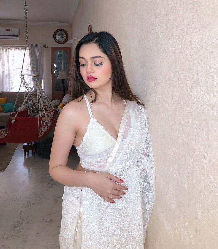 UTTAR PRADESH LOW PRICE HIGH PROFILE VIP CALL GIRL HOTEL AND HOME SE in Uttar Pradesh