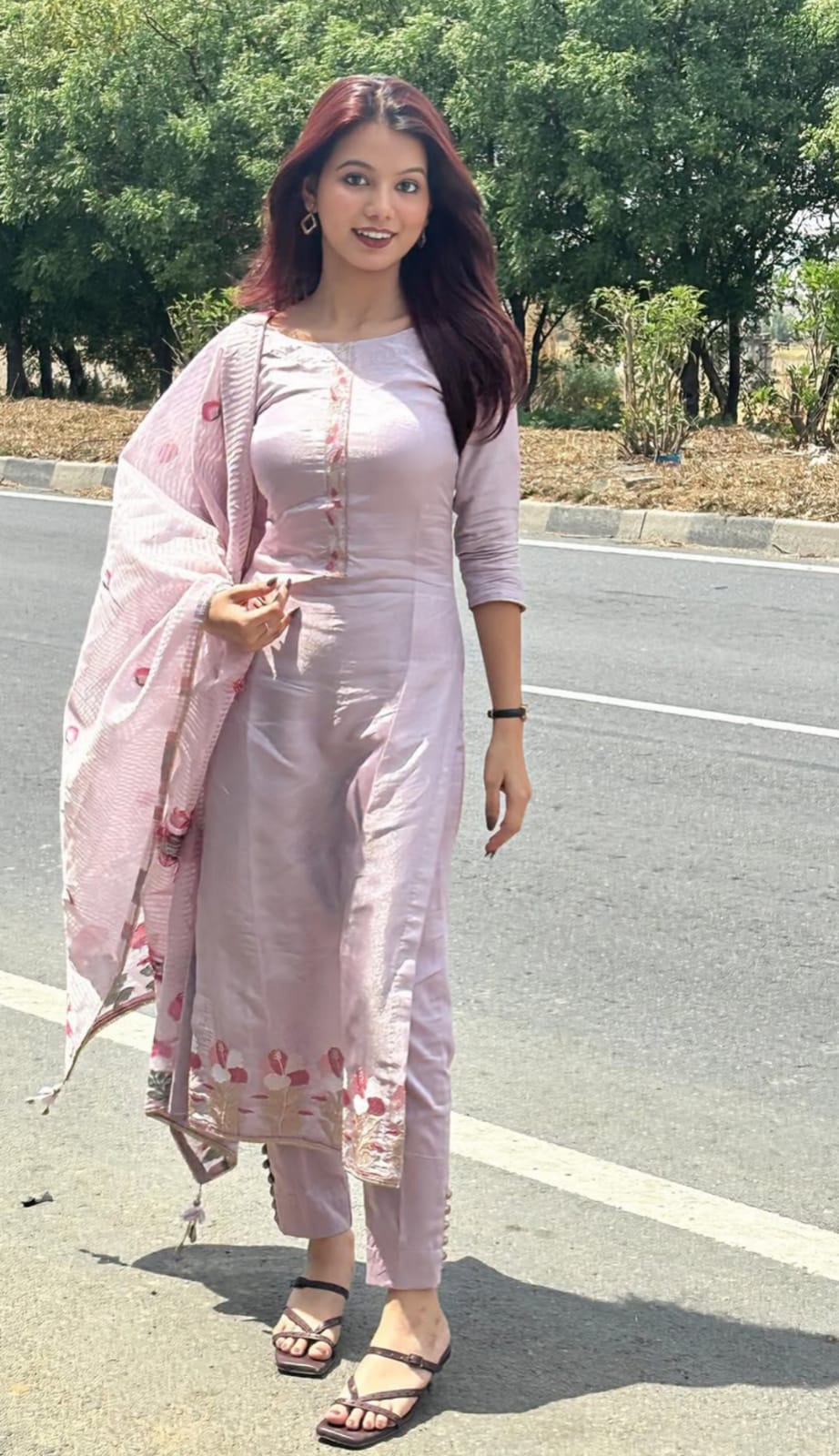 Kochi Kerala all area romantic independent model available photo 2