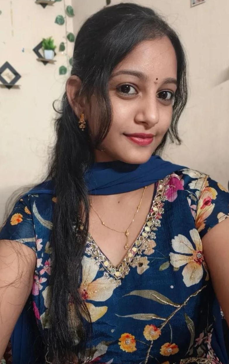Swathi_chitra❣️"24/7 service ☎️ available home 🏠 service꧁༒☬ hotel 🏨 photo 1