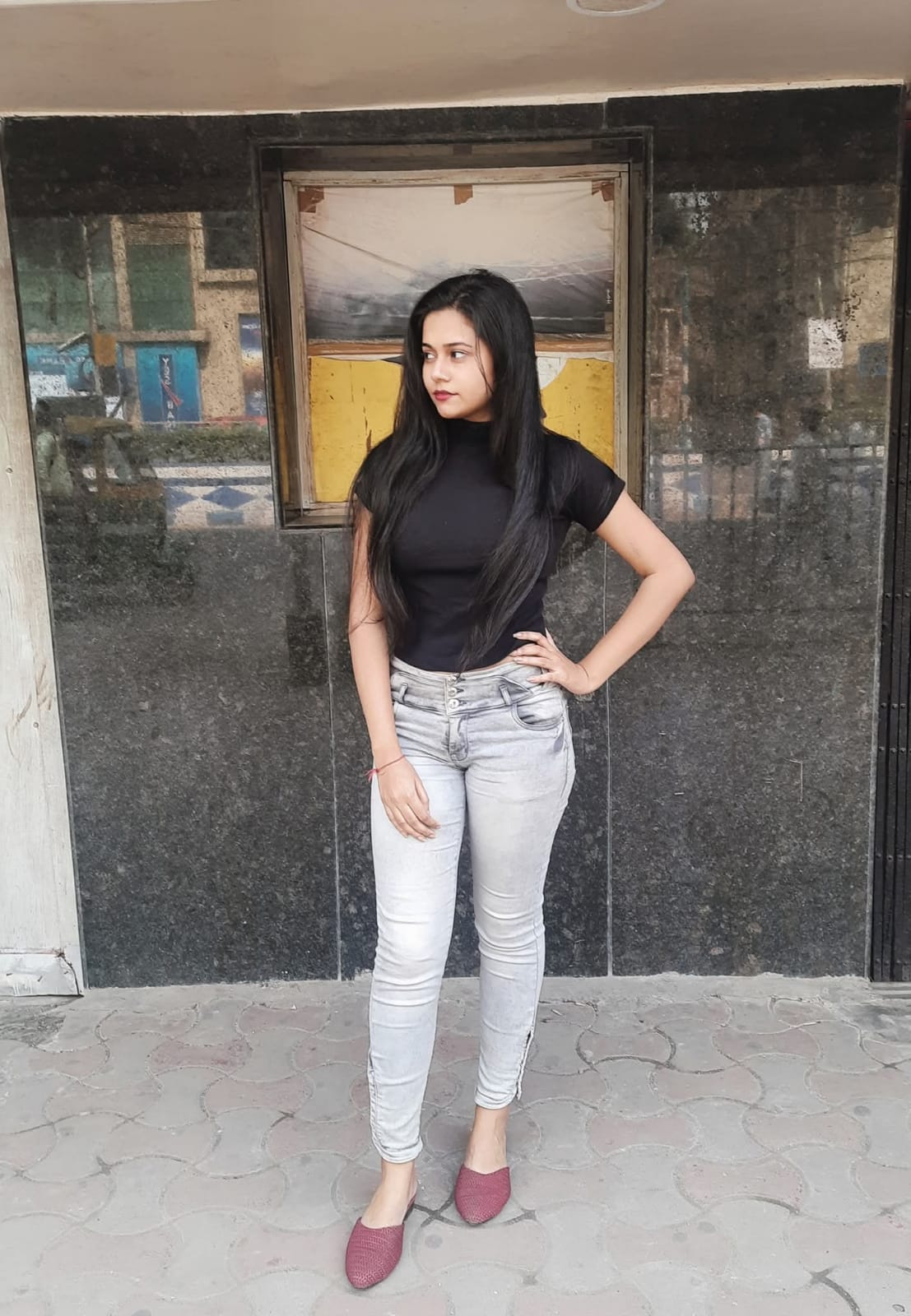 ONLY 2500 UNLIMITED SHORT WITHOUT CONDOM SERVICE AVAILABLE IN ANDHERI  photo 5
