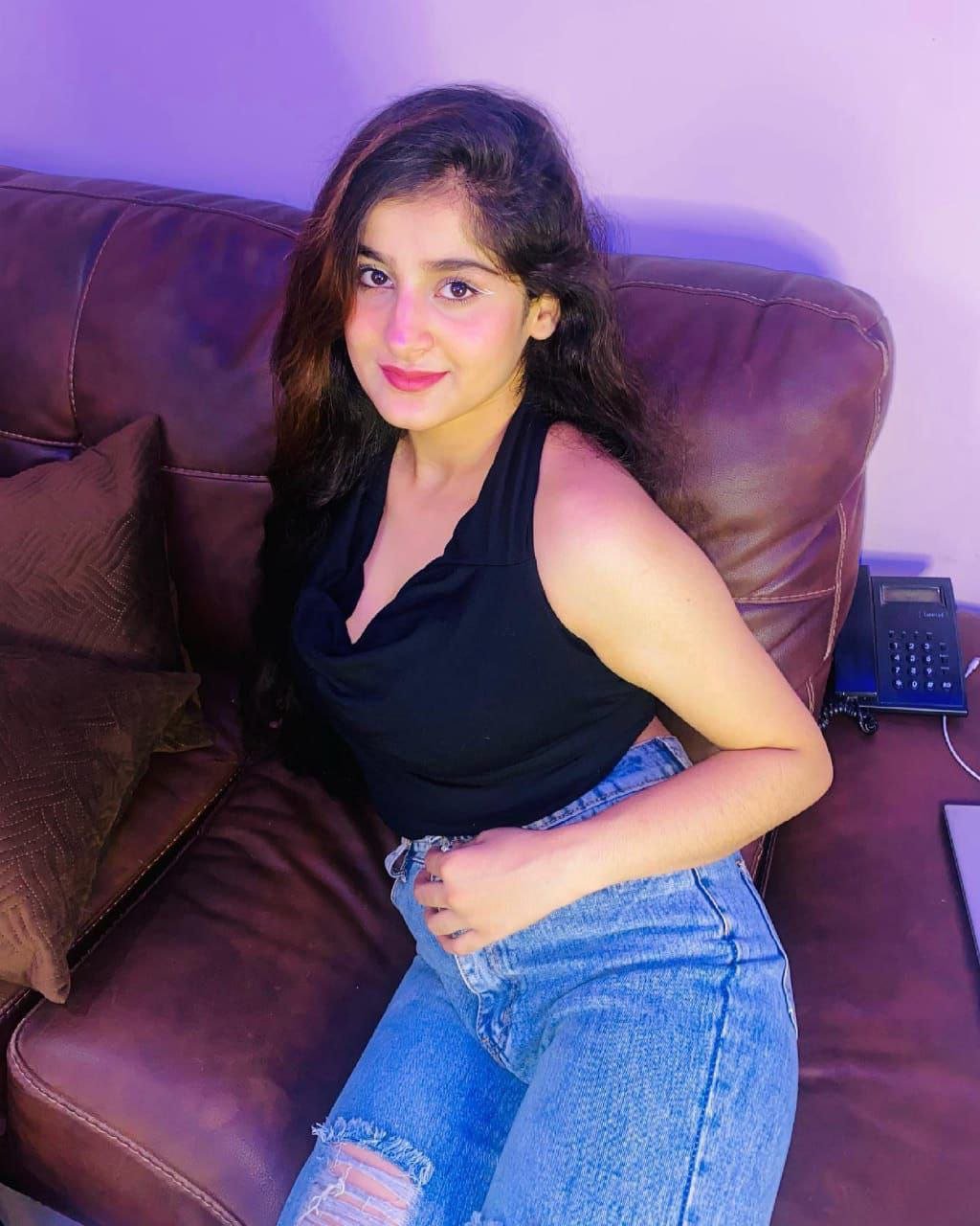 Ranchi best call girl service available now WhatsApp message & call.. photo 2