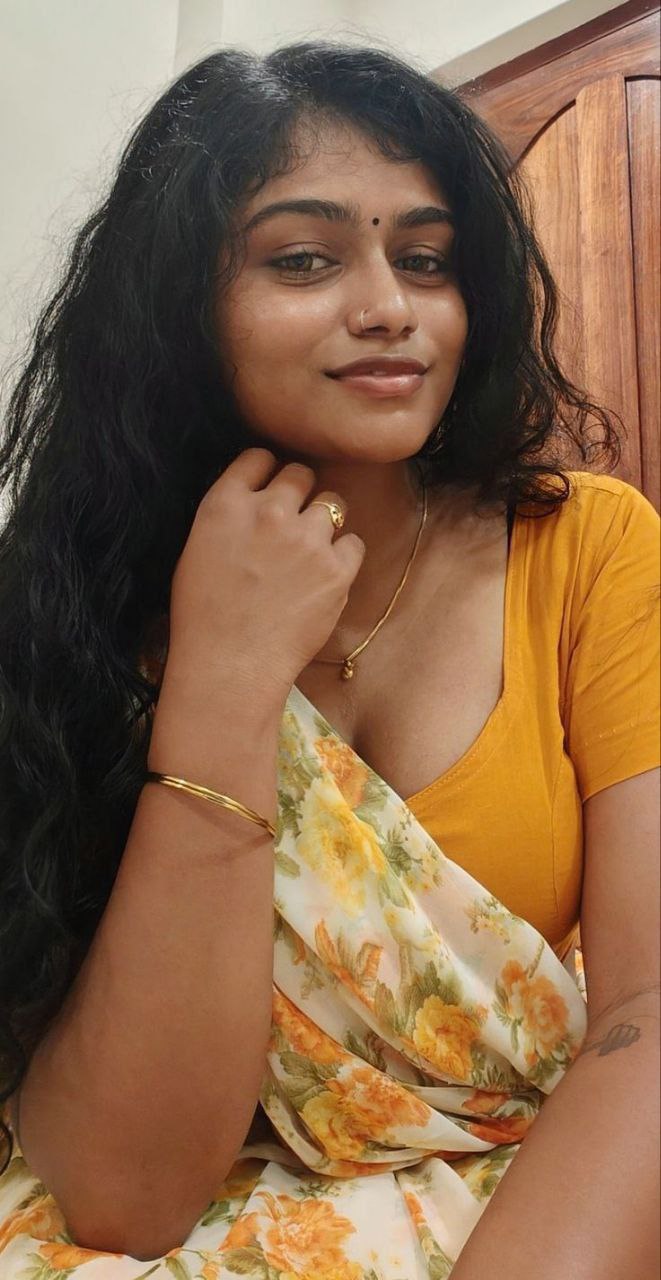 TIRUPPUR INDEPENDENT COLLEGE GIRLS AUNTY'S AVAILABLE FOR INCALLOUTCALL photo 1