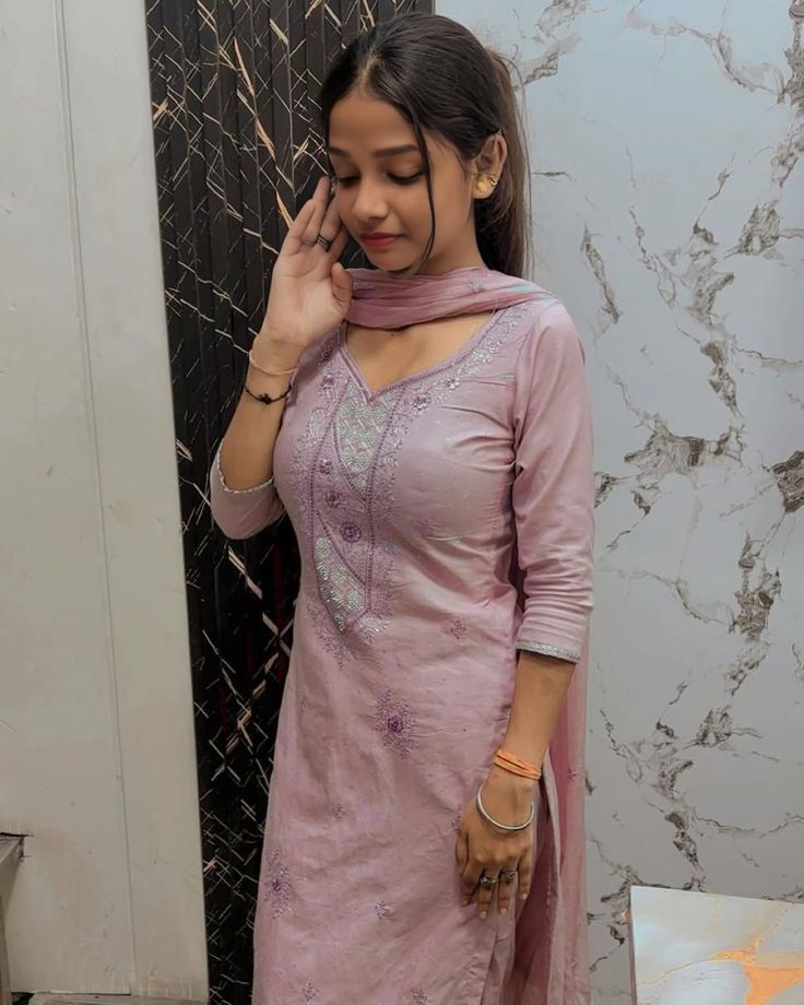 Surat 💥BEST LOW PRICE 📞 call me HOTEL SERVICE 🏫HOME SERVICE AVAILAB photo 2