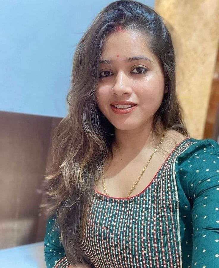 Kanpur VIP call girl service low price bhabhi aunty college girl 🥰🥰  photo 3