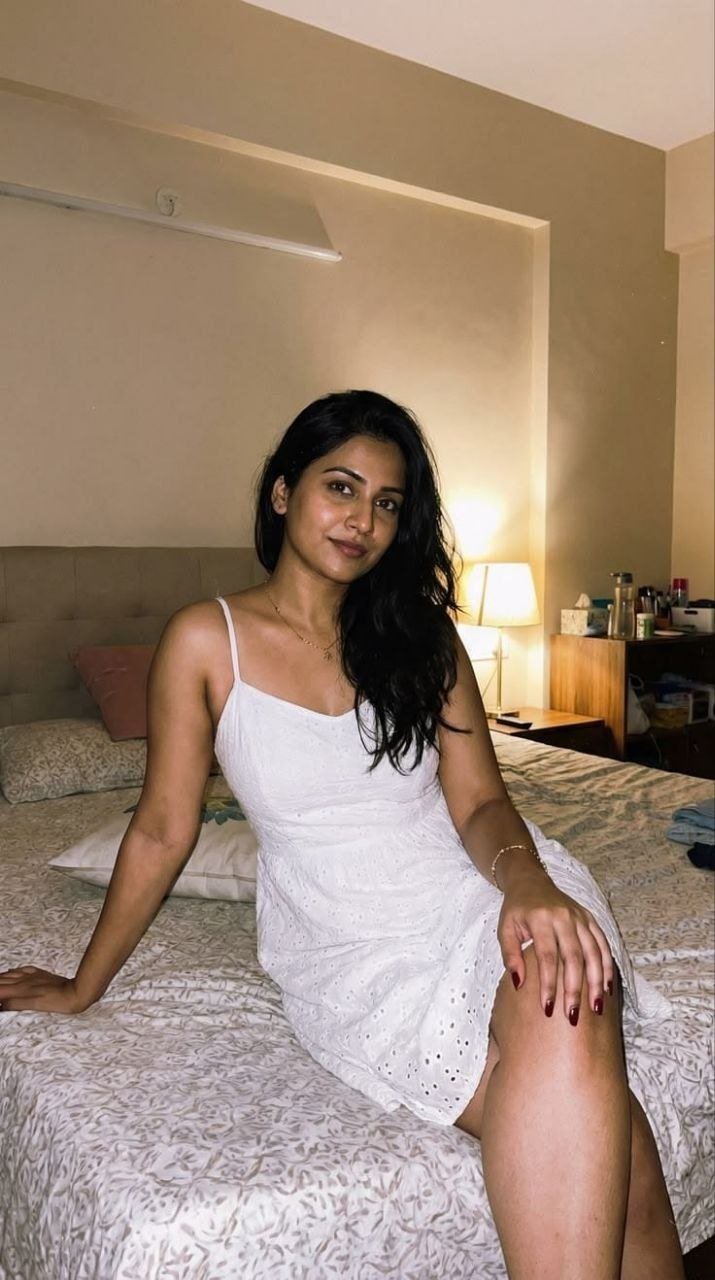 Surat .✅LOW PRICE 100%BEST HOT GIRLS SAFE AND SECURE-_ photo 1