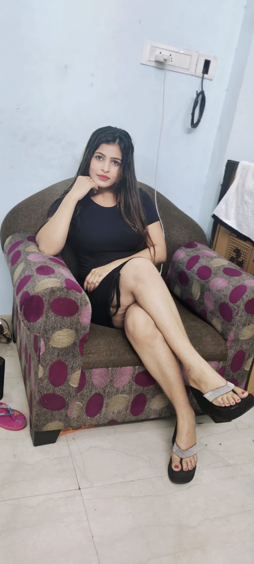 FULL SAFE AND SECURE CALL GIRL SERVICE ONLY CASH PAYMENT AVAILABLE photo 3