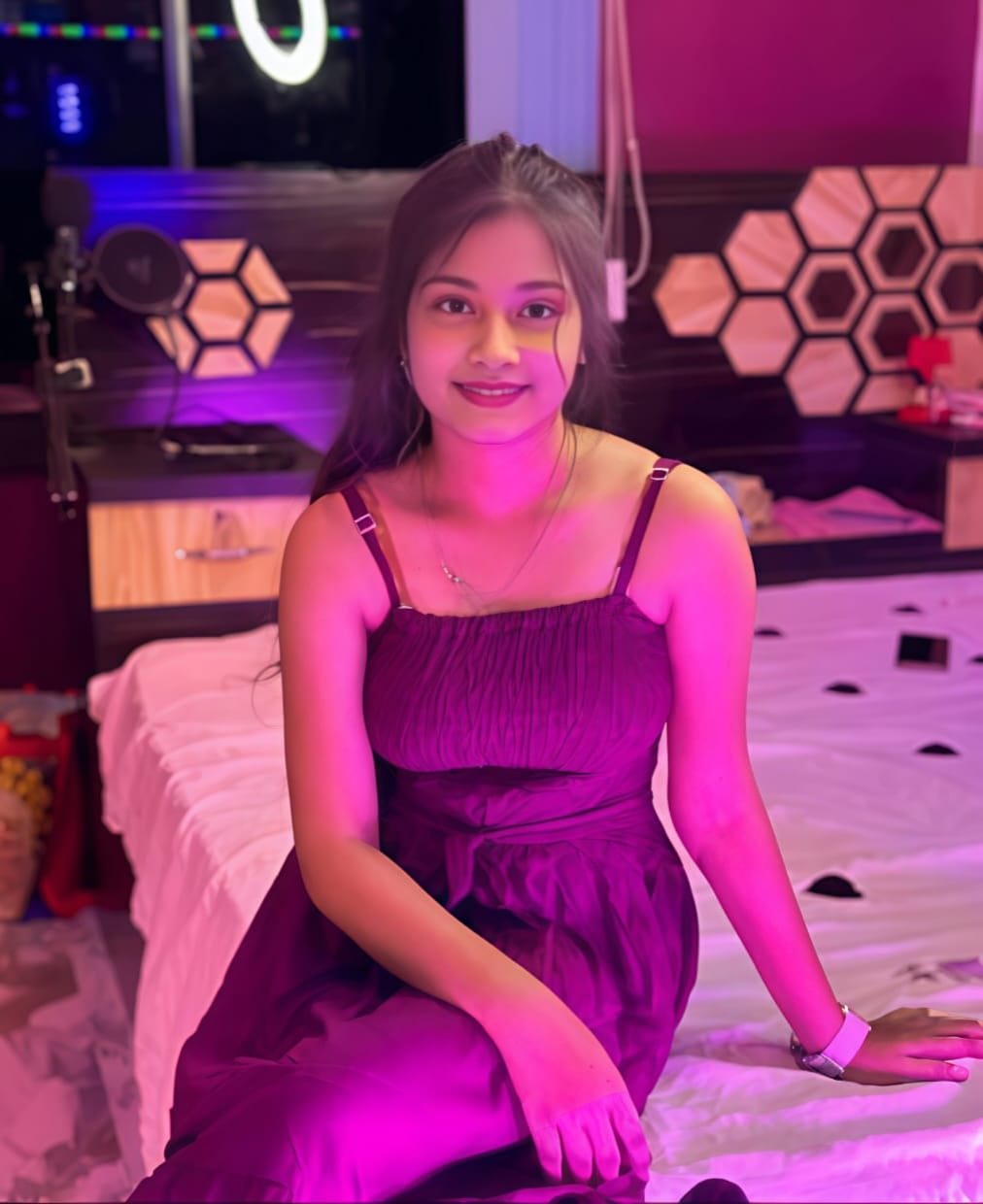 Priya👥💃💐college girl 💯🥰 GENUINE ⭐ service 🔥100% 💫SAFE AND 💋SEC photo 5