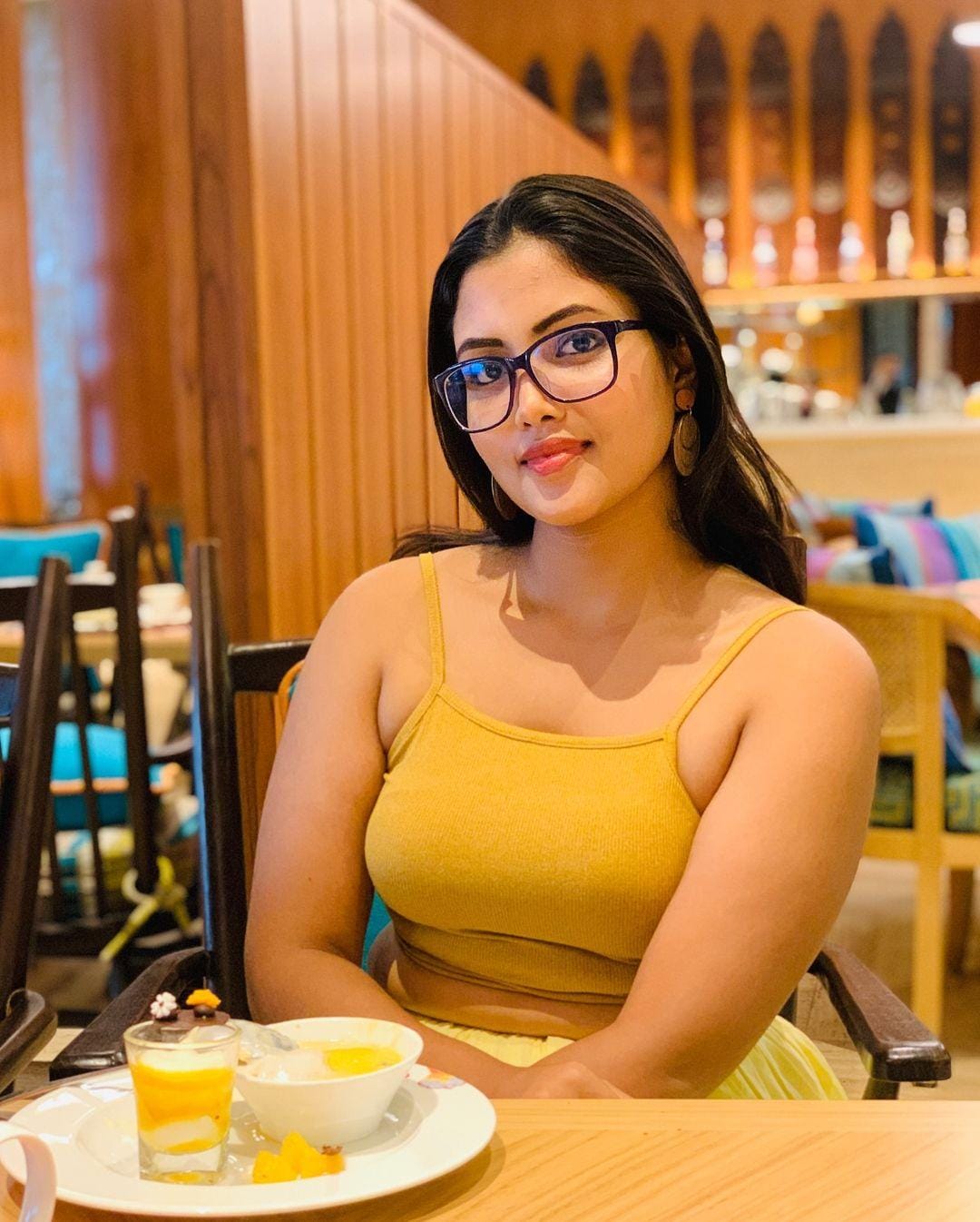 VIP CALL GIRL CASH PAYMENT WITHOUT CONDOM SARVICE AVAILABLE MIRA ROAD photo 7