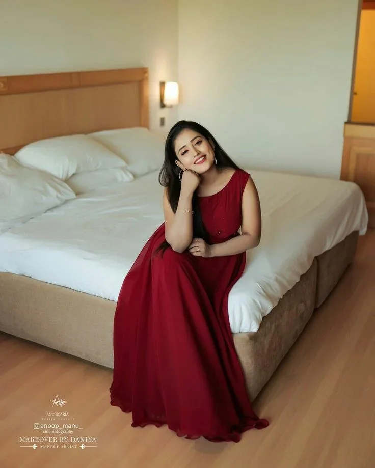 Kerala..HIGH PROFESSIONAL...KAVYA..ESCORT..AGENCY.TOP MODEL PROVIDE photo 2