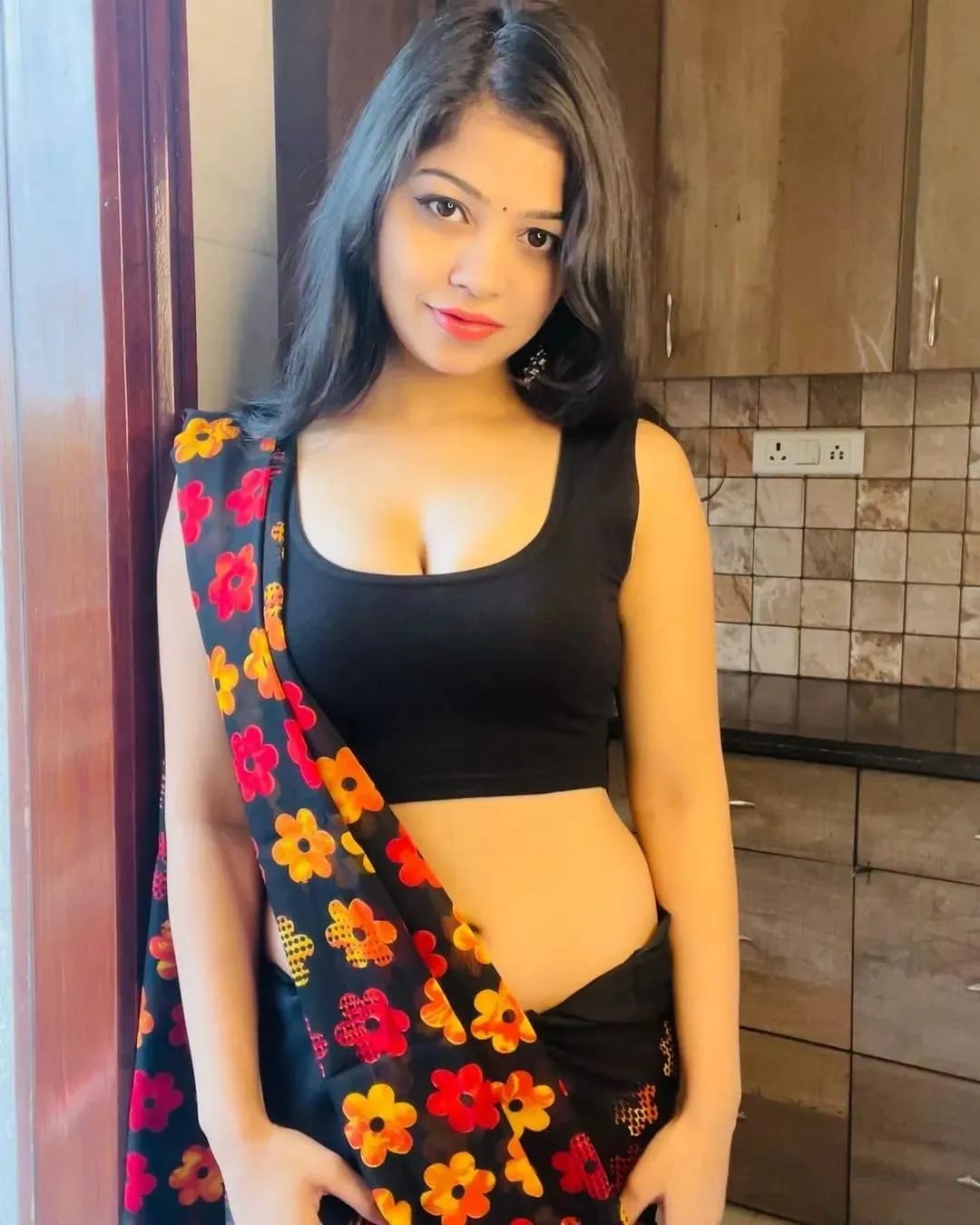 ASANSOL LOW PRICE HOT GIRL AUNTY BHABHI COLLEGE GIRL AVAILABLE photo 6