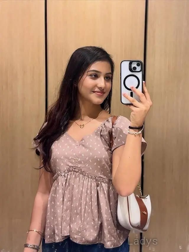 Today low🌹 price ☎️ me 💯🌹 genuine 💯 service ☎️ college girlgyvb photo 1