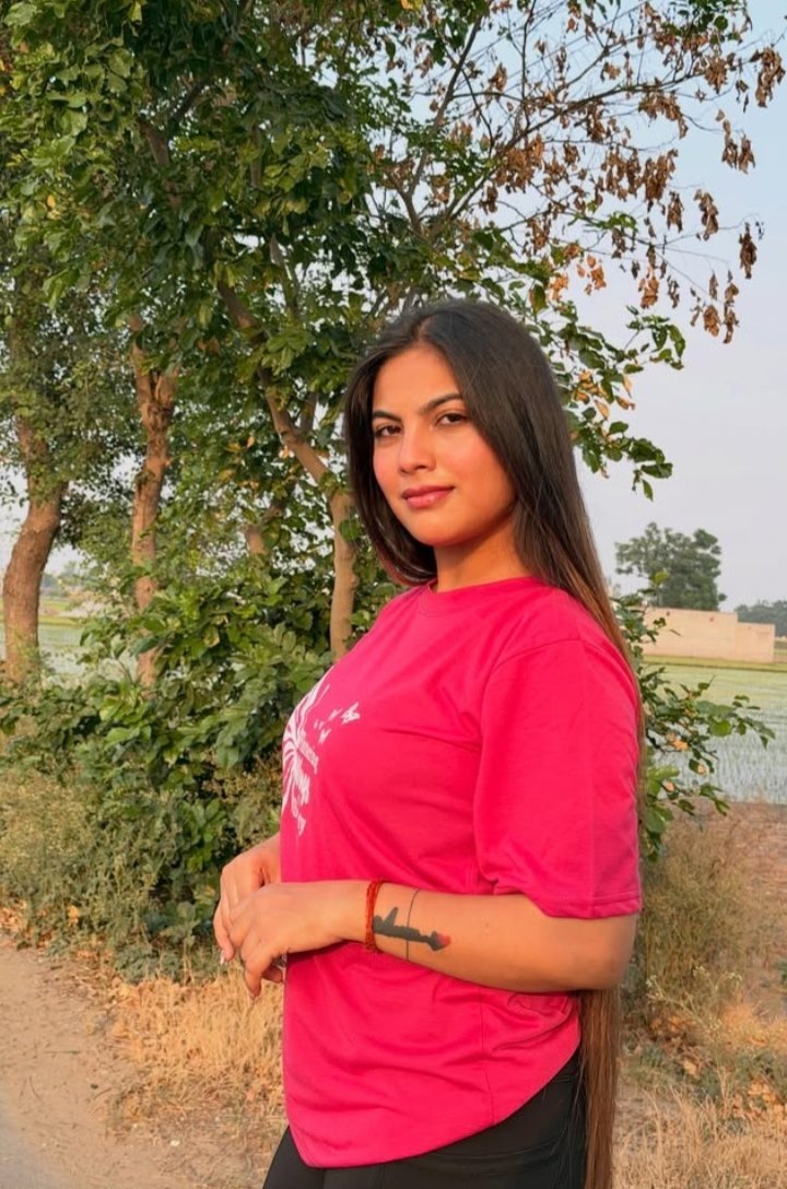 RANCHI LOW PRICE HIGH PROFILE VIP CALL GIRL HOTEL AND HOME SERVICE AVA photo 3