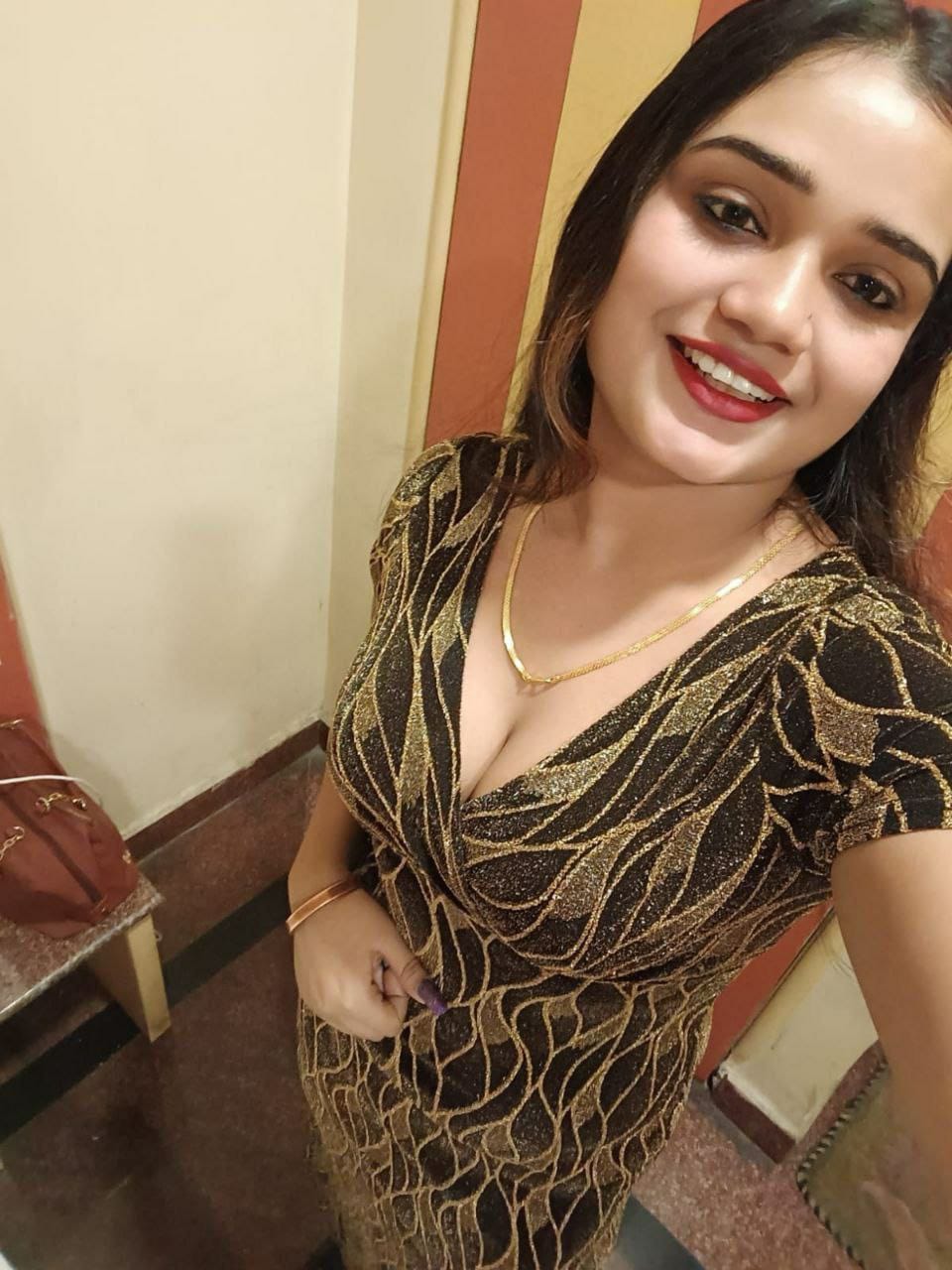 Bengaluru (Kavya) GENUINE LOW COST FULL SATISFIED WITH BETTER SERVICE photo 3