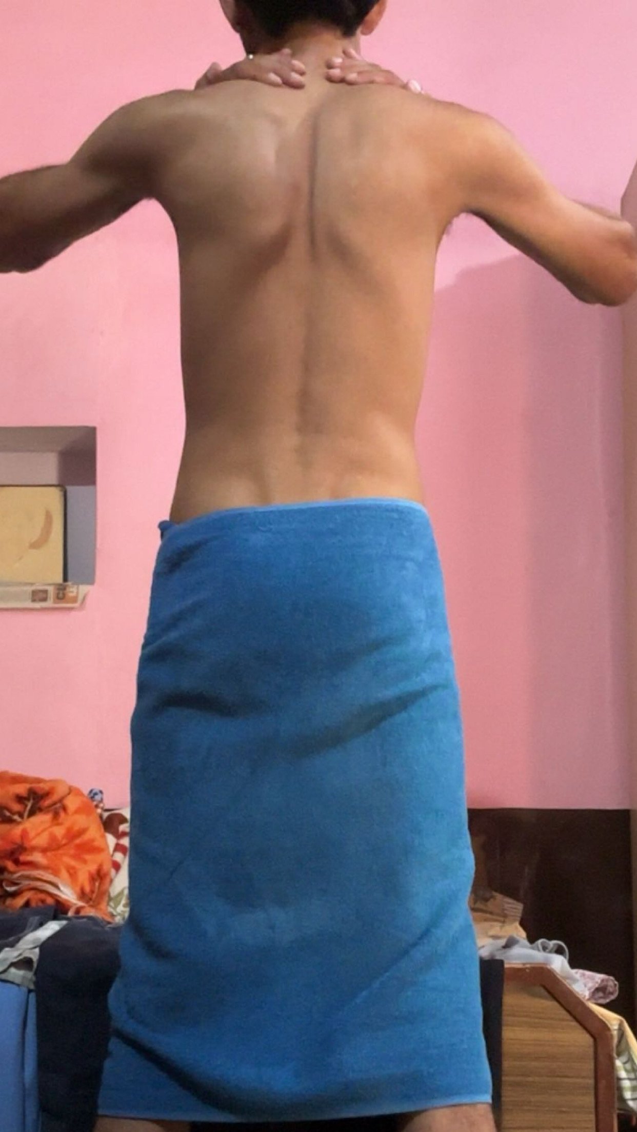 24yo College Boy 5'11 7inch venis on hand n d too photo 2