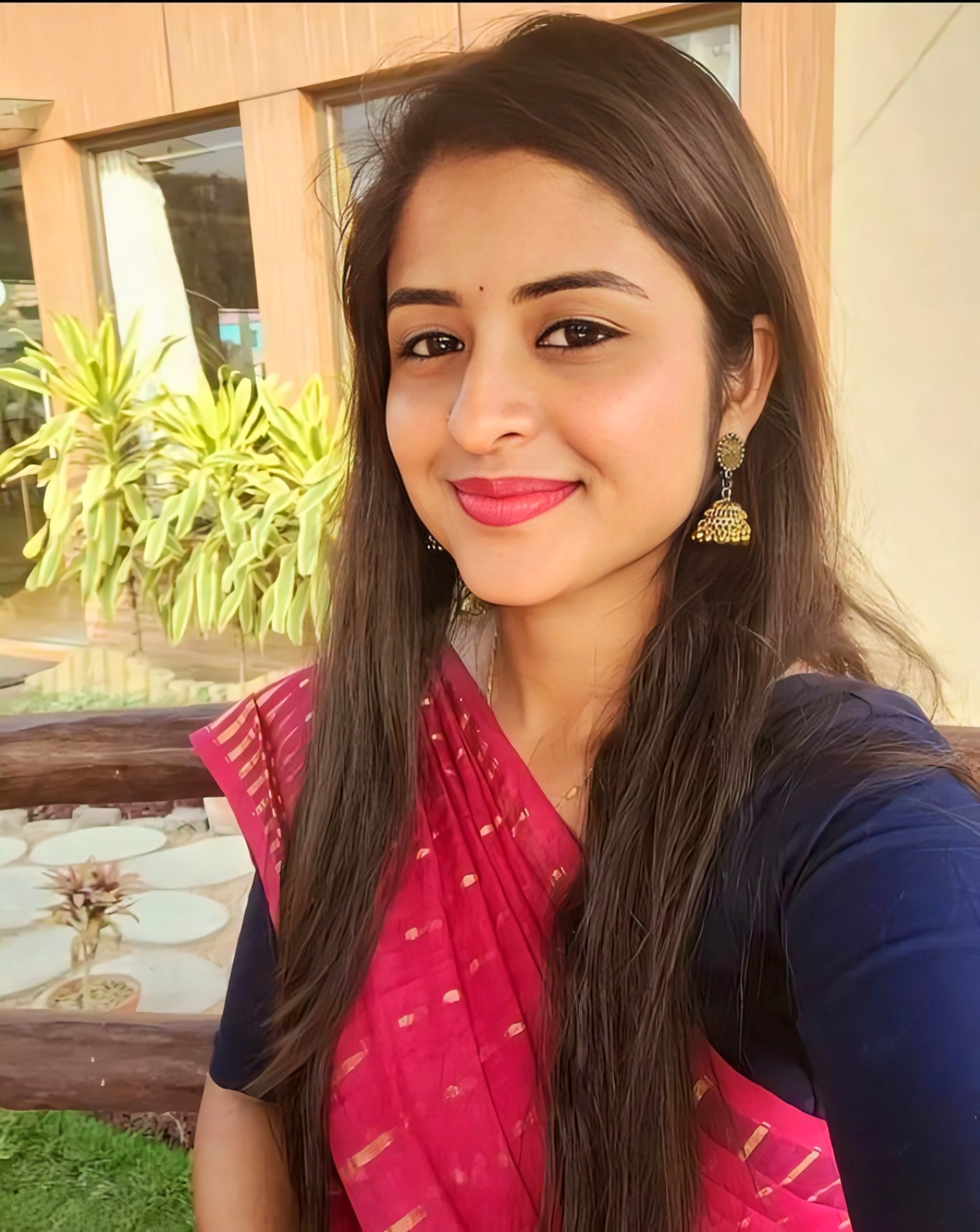 Siliguri .2000 Unlimited short Low price high profile girls available. photo 1