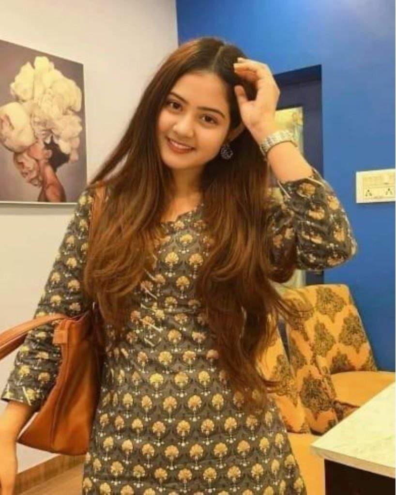 2000  Unlimited short Low price high profile girl availabl photo 2