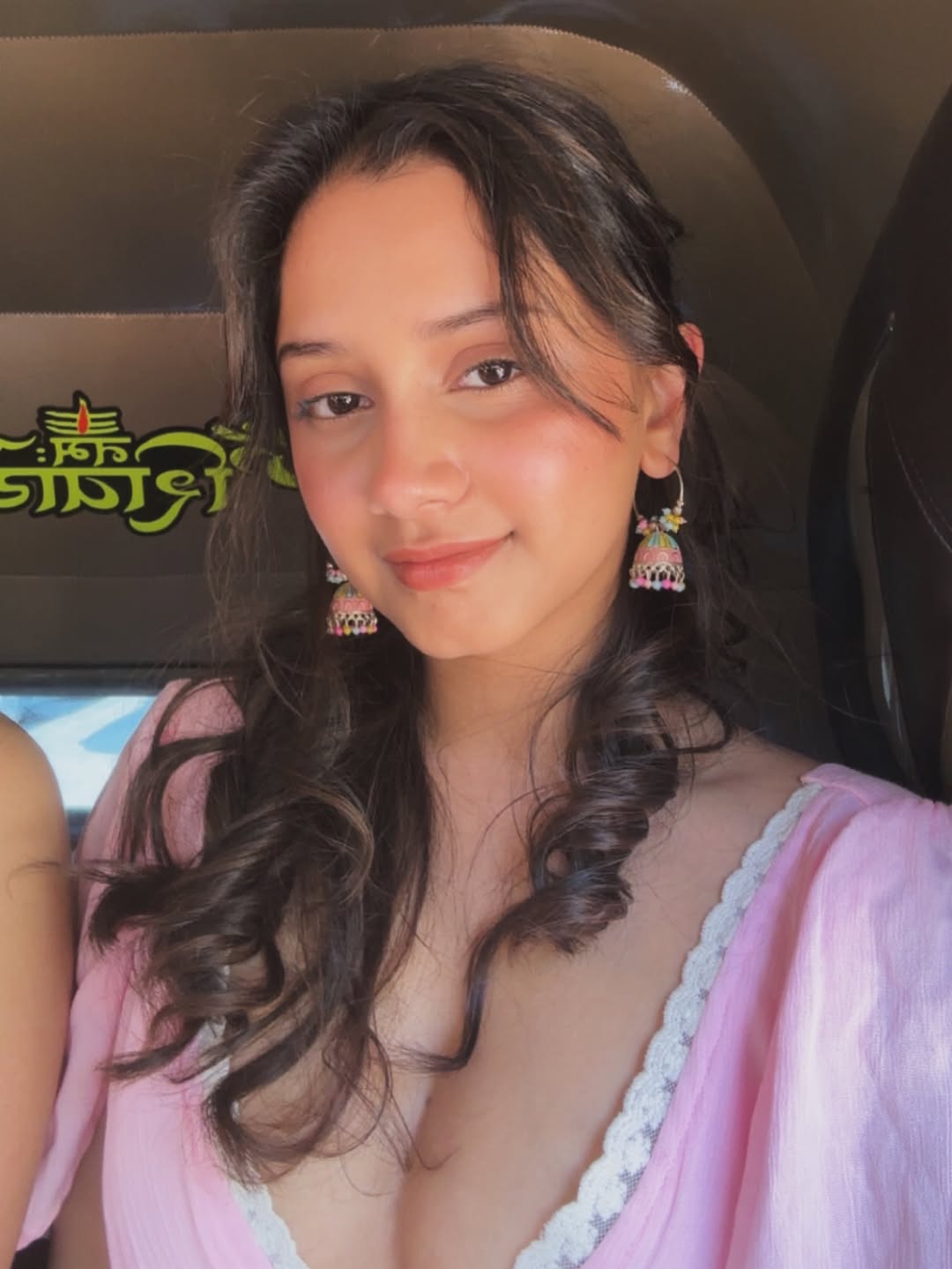 Hyderabad call girls best genuine VIP service available photo 3