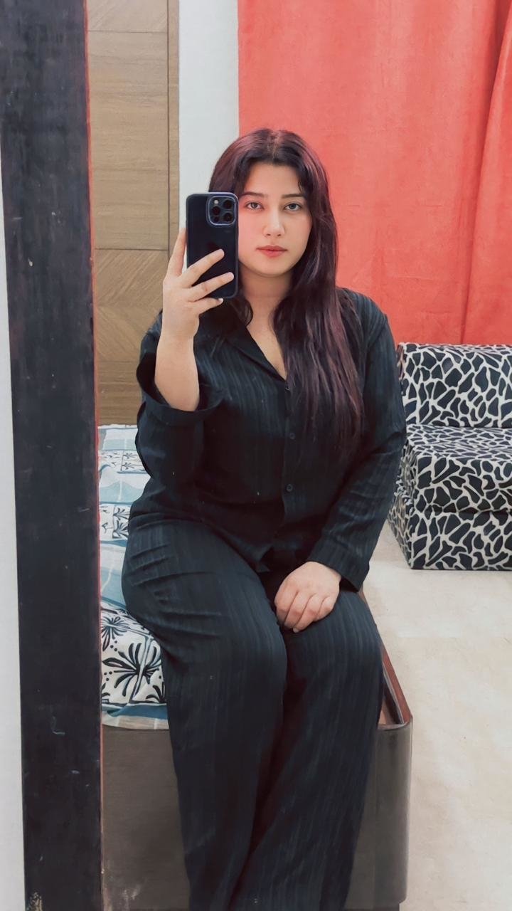 Goregaon West East all area provide service full satisfied girl..👅💦. photo 1