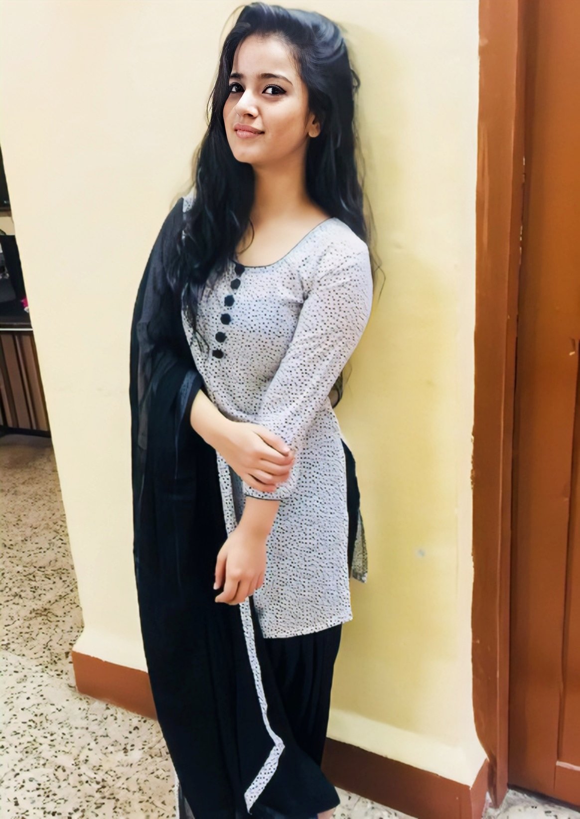 Chennai..2000 Unlimited short Low price high profile girls available. photo 3