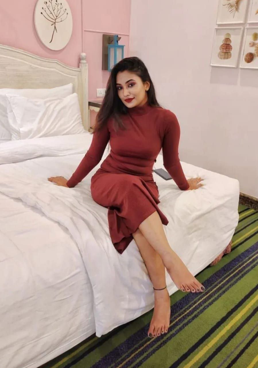 SRIKAKULAMLOW COST & UNLIMITED SHOT ALL TYPE ESCORT IN SO BOOK APPOIN photo 2