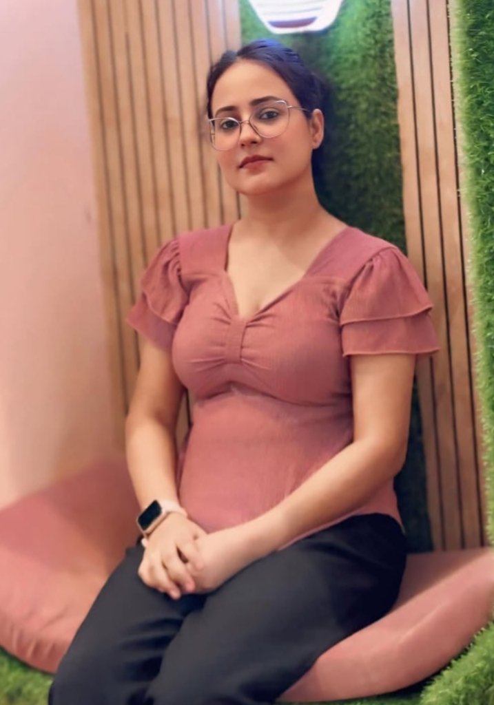 1500 UNLIMITED SHOT HIGH PROFILE GIRL AVAILABLE OUT CALL INCALL"kajal photo 5
